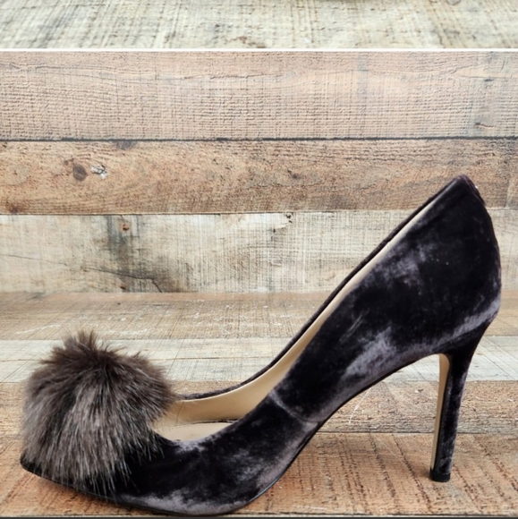 Sam Edelman Women Sz 9 M Brown Velvet Pumps w/ Brown Pompom (Beautiful Shoe) - Picture 2 of 4